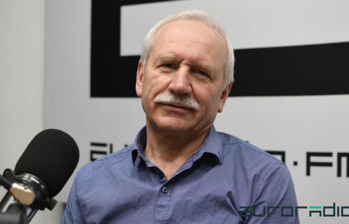 Политолог Валерий Карбалевич покинул Беларусь